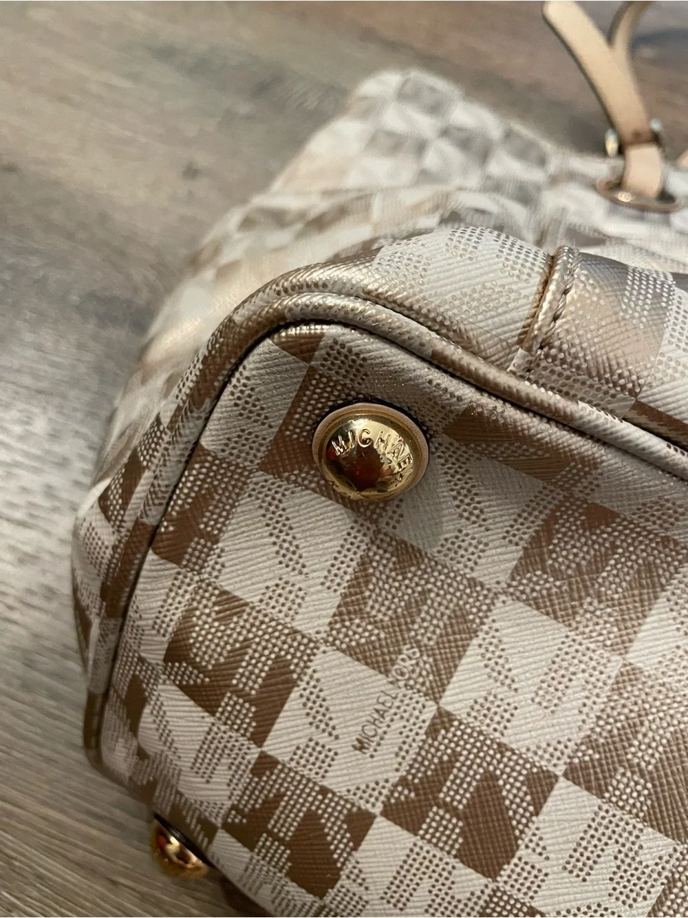Michael Kors Metallic Beige Checkered Shoulder Tote Tan Leather Straps